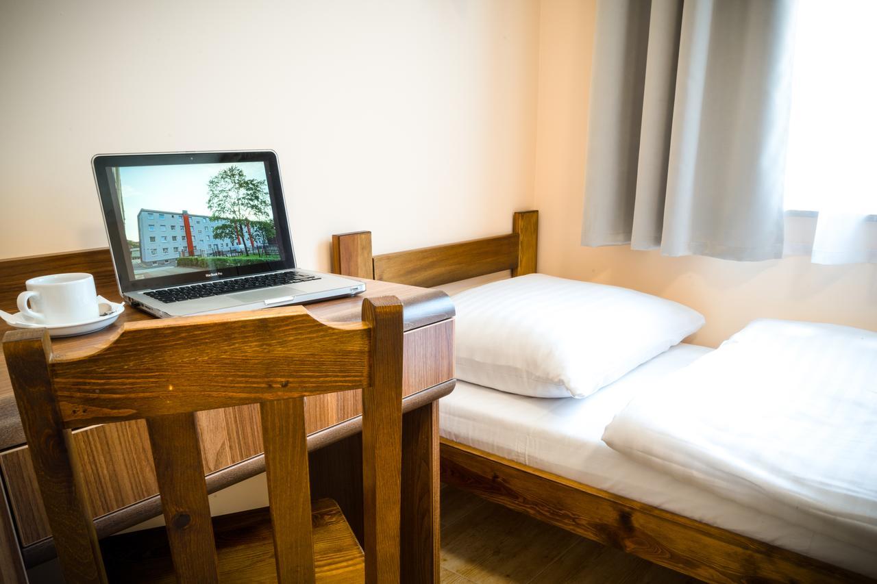 Zgoda Kompleks Hotelarski Свентохловице Экстерьер фото